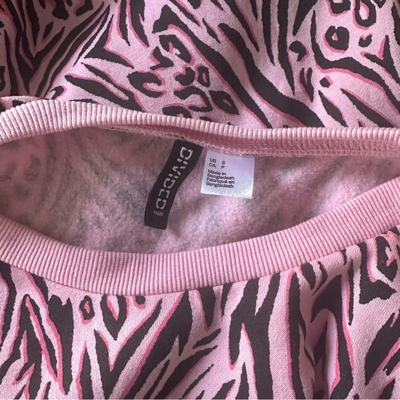 H&M Divided Pink Zebra Print Cropped Sweater Size Small Animal Print Barbiecore - Picture 3 of 7